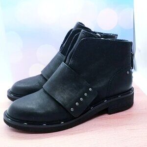 Studded Black Leather Ankle Boots OFF THE BEATEN PATH Size 6.5